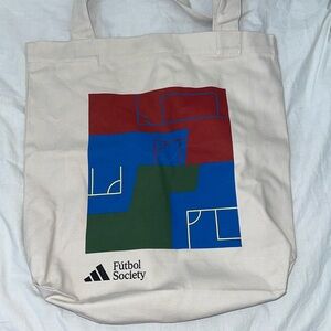 Adidas fútbol society tote